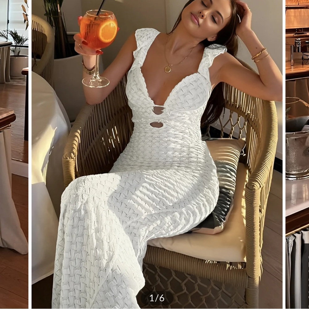 Keyhole lace mesh maxi dress